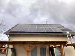 fve_stresni_instalace_10.jpg